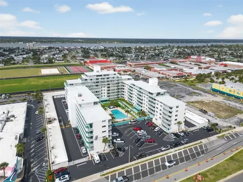 2727 N Atlantic Avenue Daytona Beach FL 32118