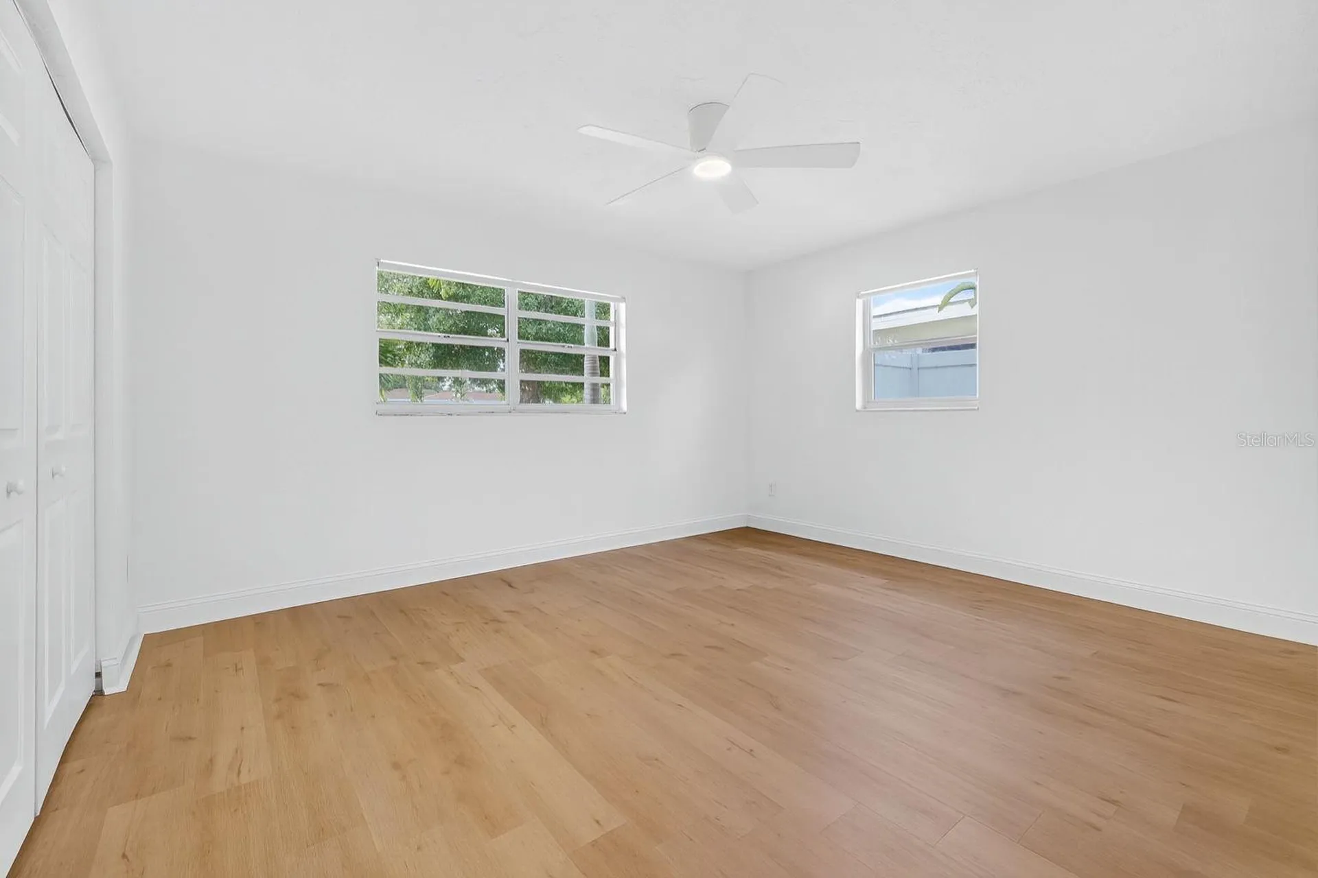 637 41st Avenue NE St Petersburg FL 33703