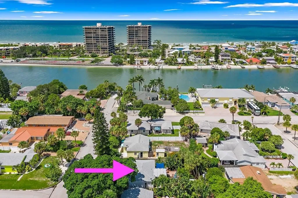 517 79th Avenue St Pete Beach FL 33706