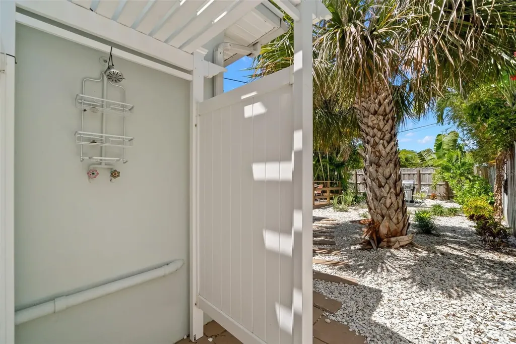 517 79th Avenue St Pete Beach FL 33706
