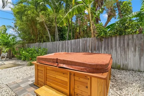 517 79th Avenue St Pete Beach FL 33706