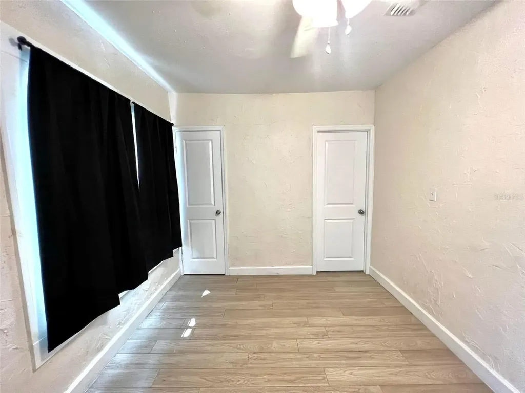1529 12th Street S St Petersburg FL 33705