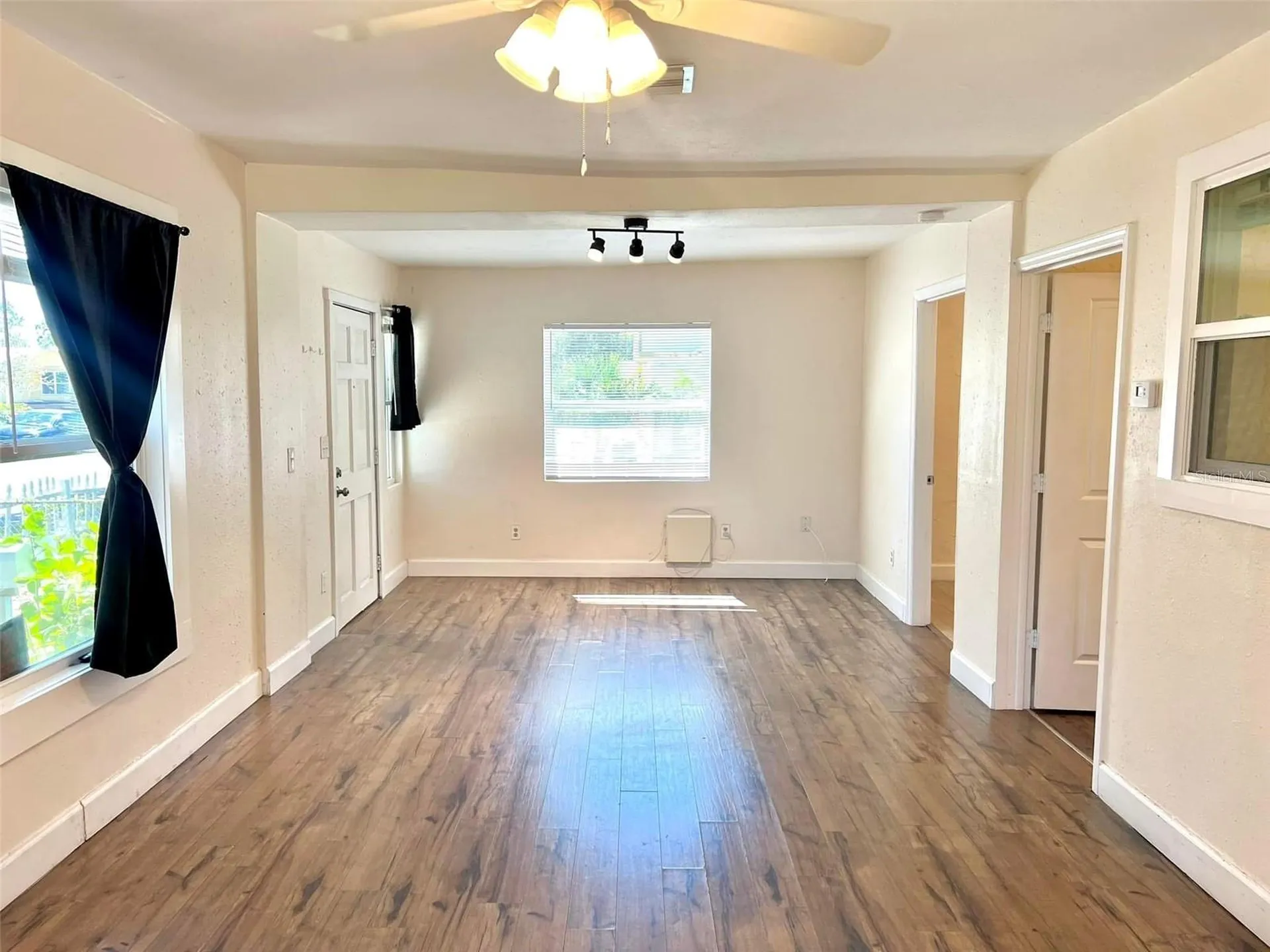 1529 12th Street S St Petersburg FL 33705