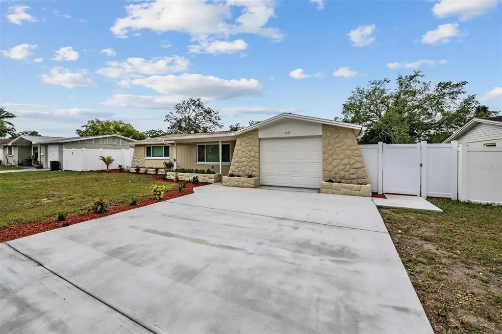 5255 School Road New Port Richey FL 34653