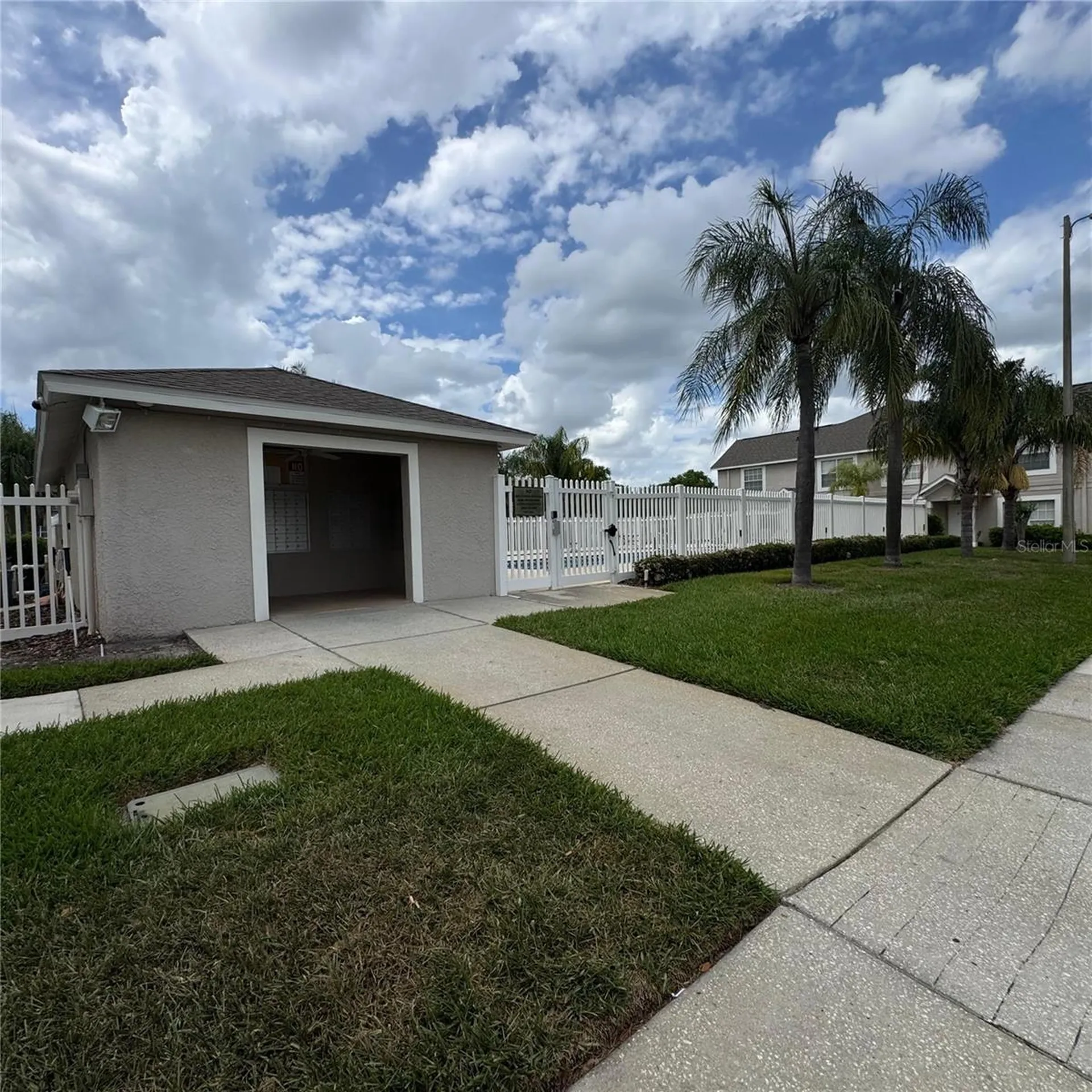 306 Kensington Lake Circle Brandon FL 33511
