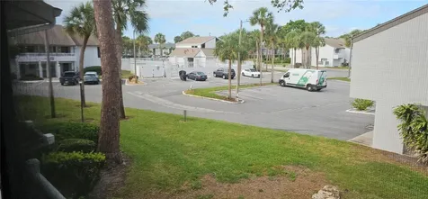 2025 Lakewood Club Drive S St Petersburg FL 33712