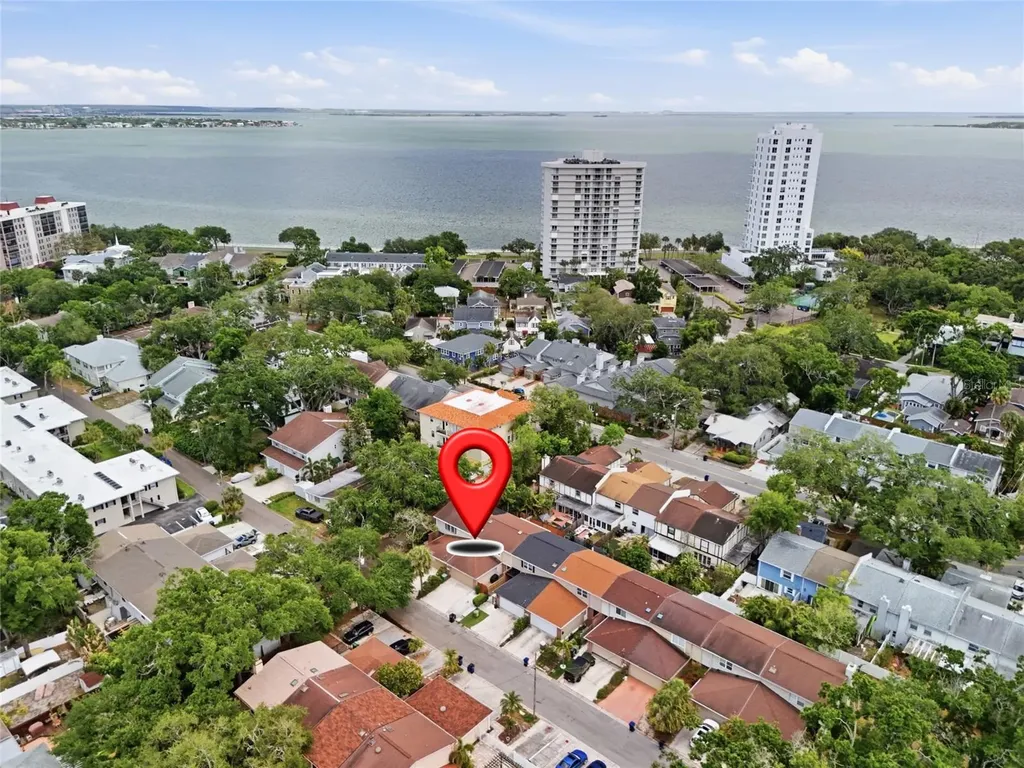 2530 W Tennessee Avenue Tampa FL 33629