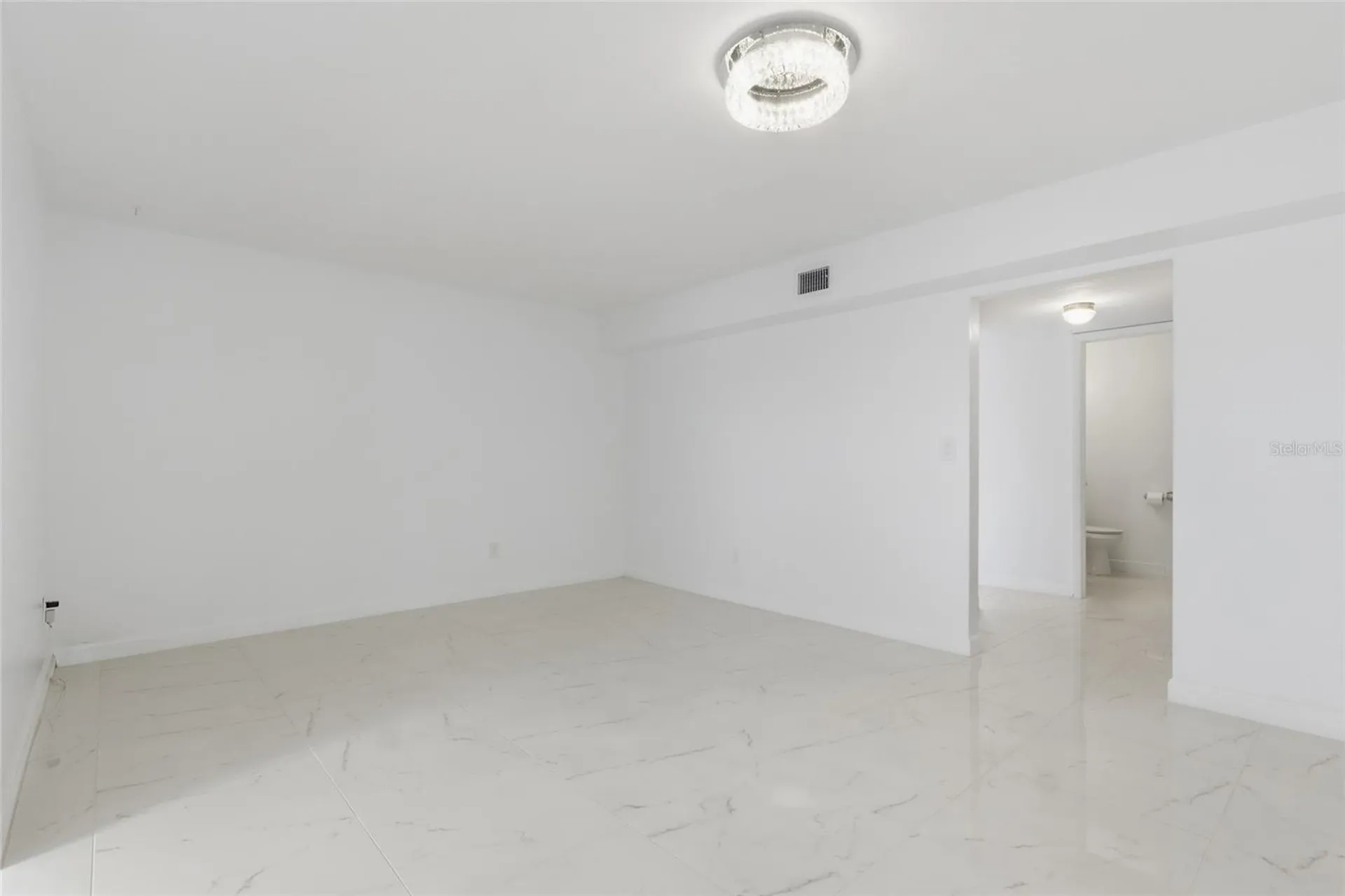 2530 W Tennessee Avenue Tampa FL 33629