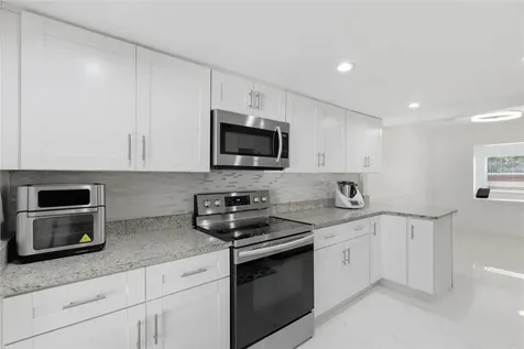 2530 W Tennessee Avenue Tampa FL 33629