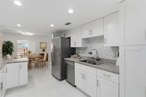 2530 W Tennessee Avenue Tampa FL 33629