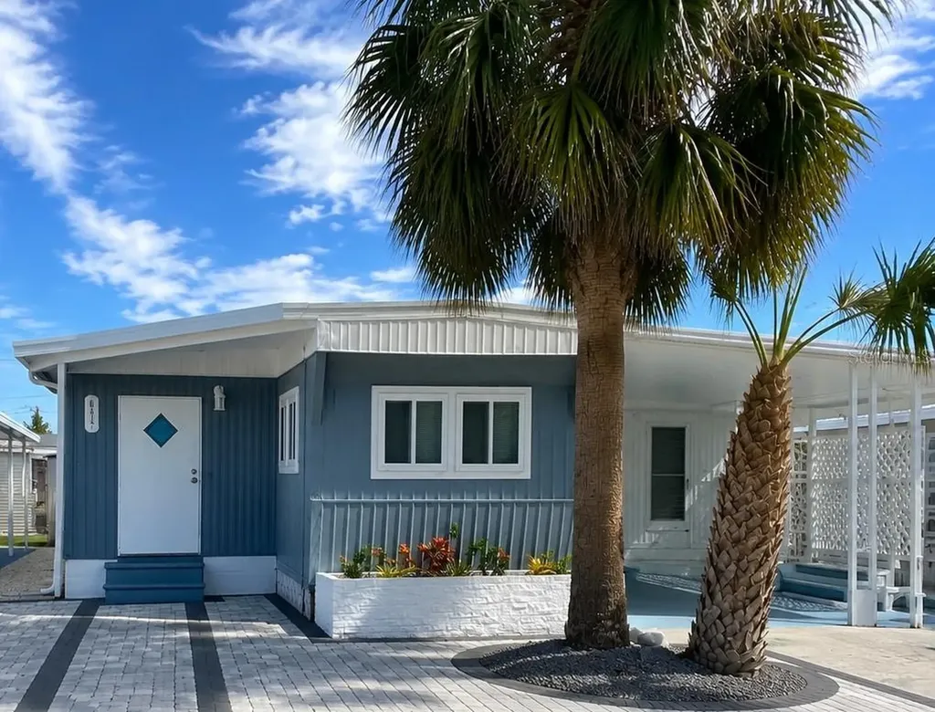 6517 Arizona Street Bradenton FL 34207