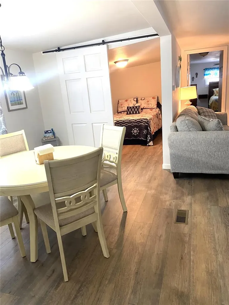 6517 Arizona Street Bradenton FL 34207