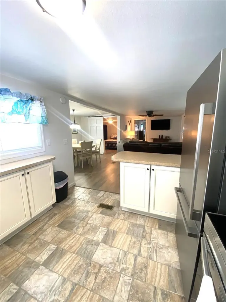 6517 Arizona Street Bradenton FL 34207