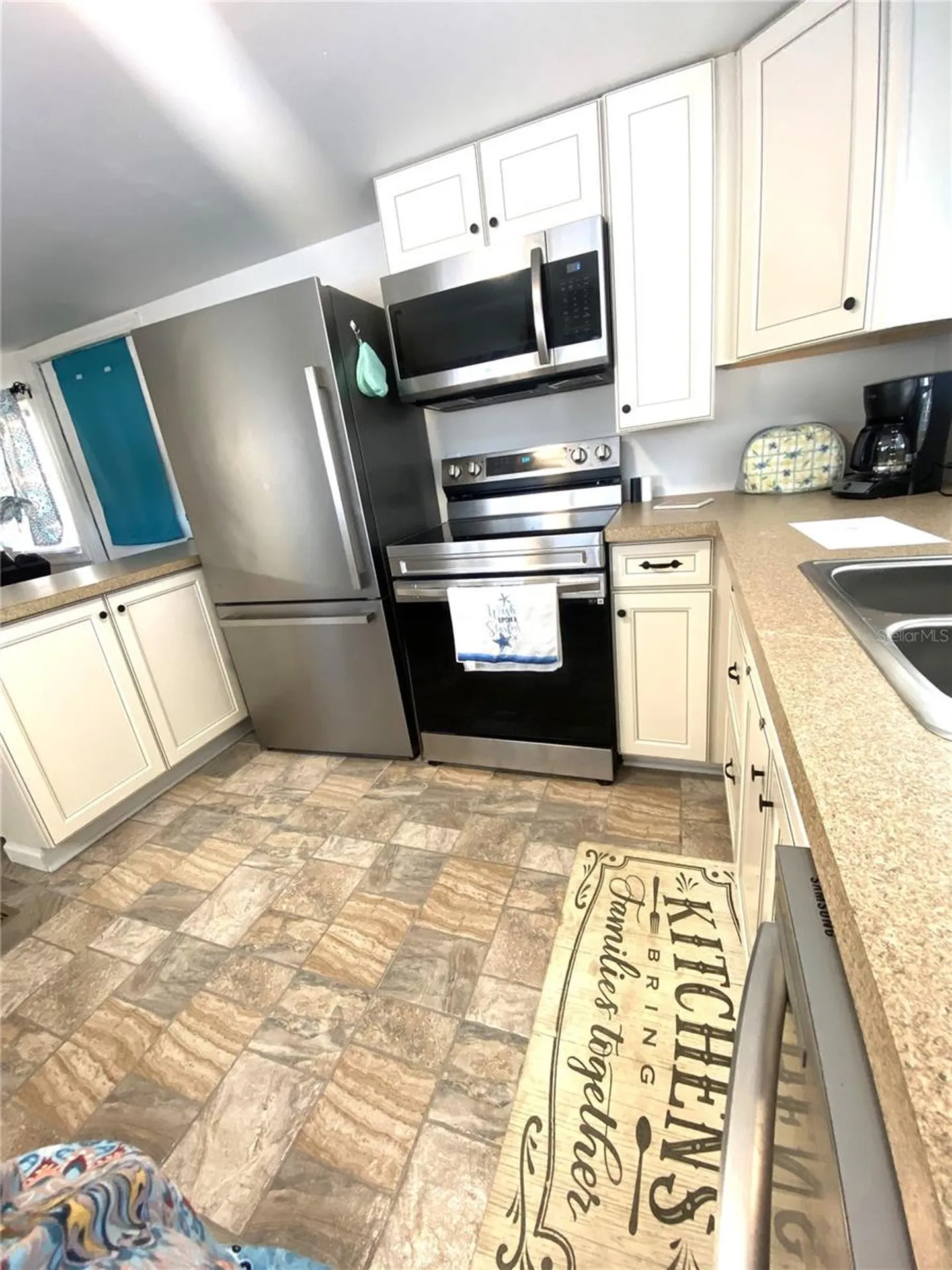 6517 Arizona Street Bradenton FL 34207