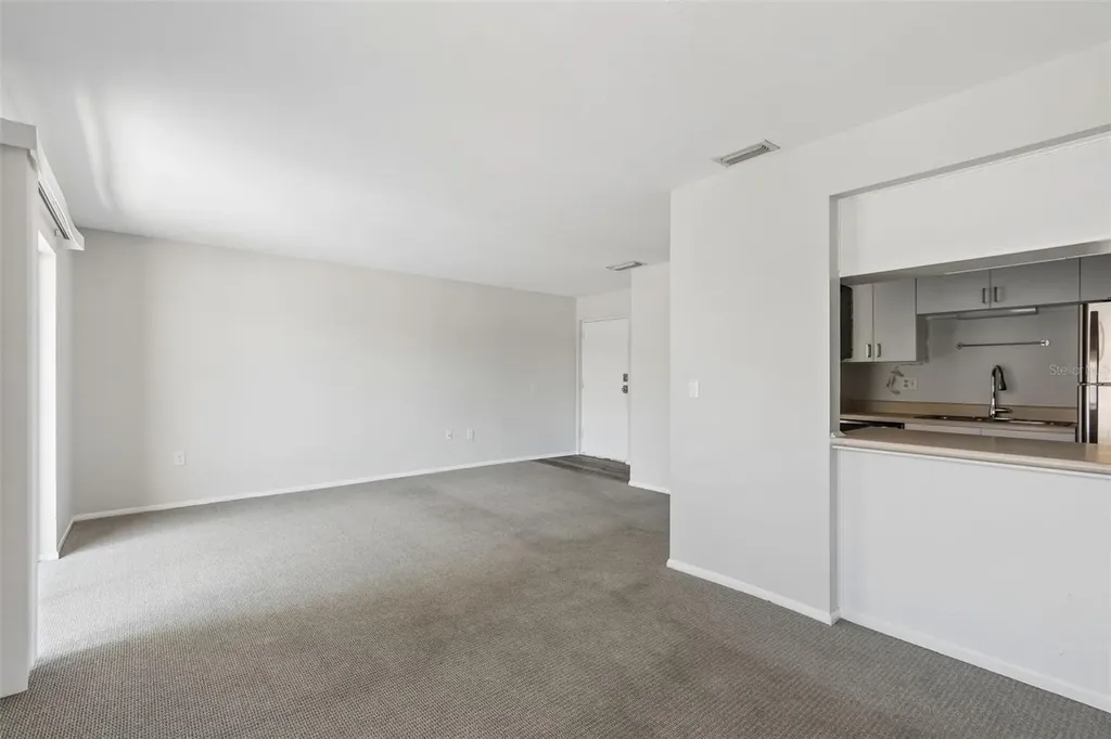 2725 Hidden Lake Boulevard Sarasota FL 34237