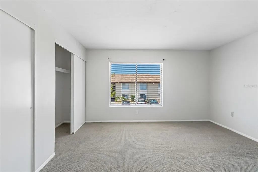 2725 Hidden Lake Boulevard Sarasota FL 34237