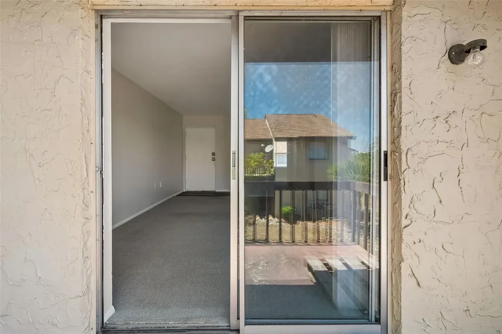 2725 Hidden Lake Boulevard Sarasota FL 34237