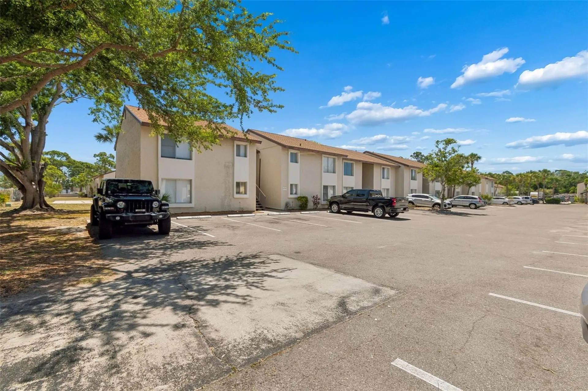 2725 Hidden Lake Boulevard Sarasota FL 34237