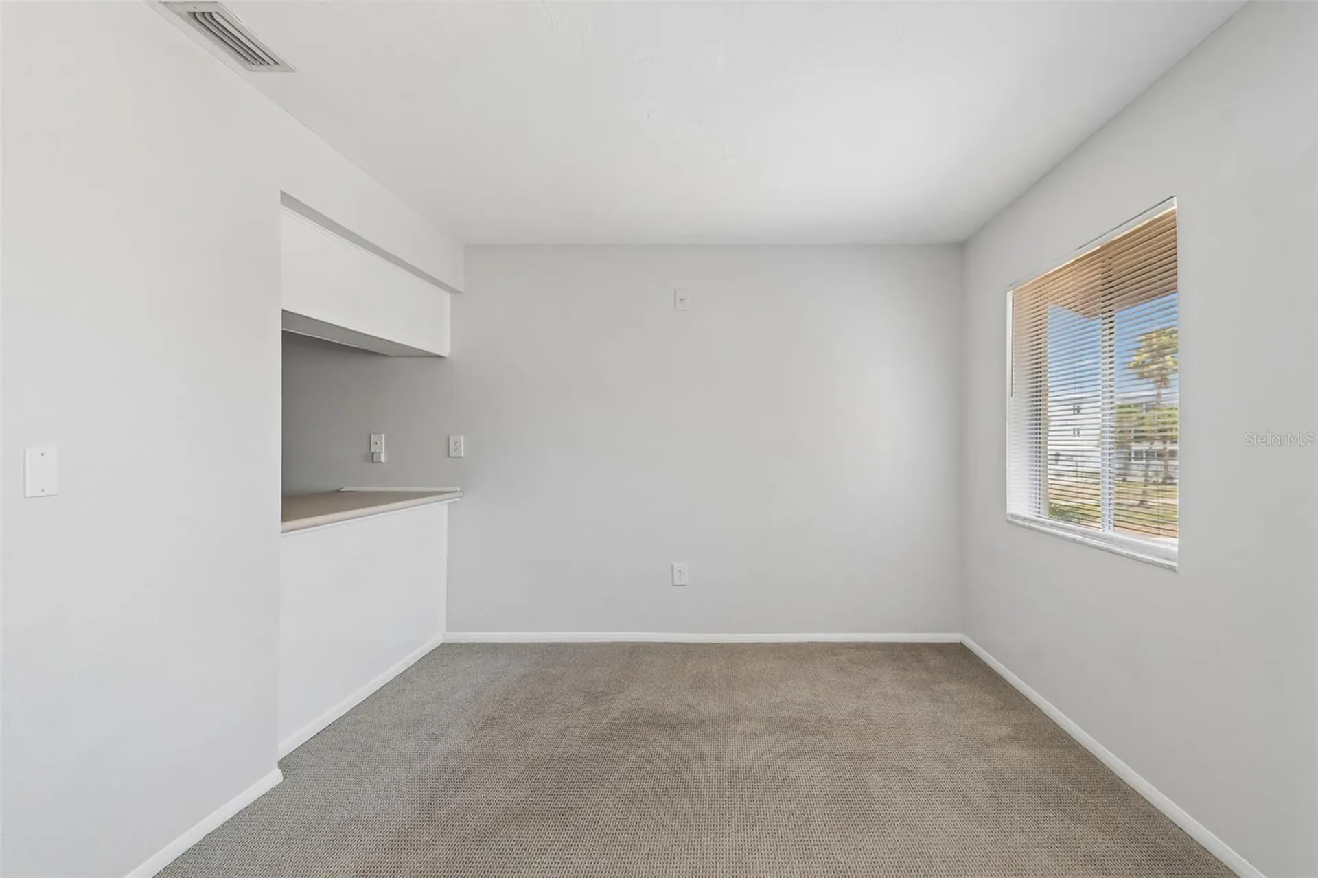 2725 Hidden Lake Boulevard Sarasota FL 34237