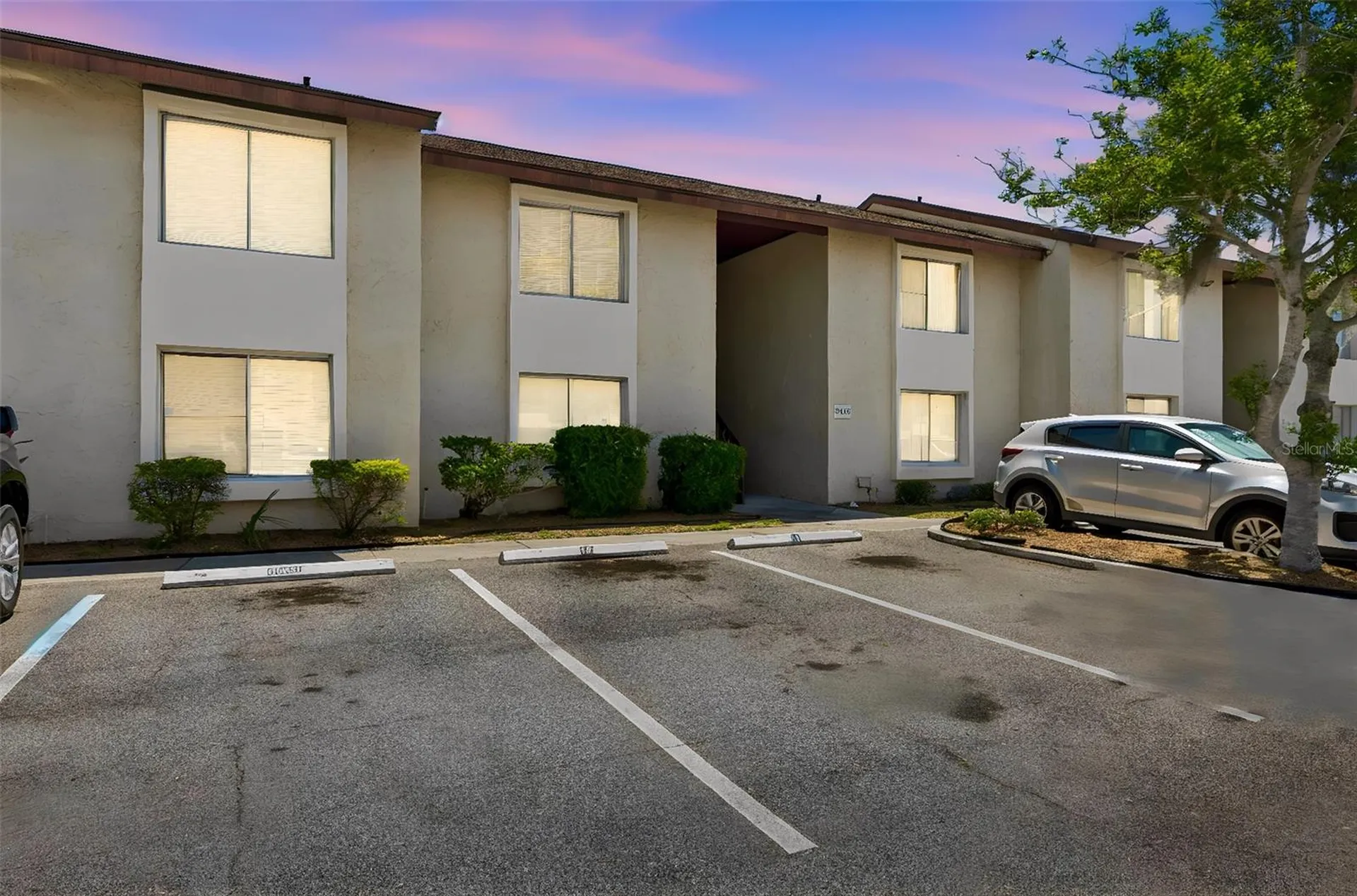 2725 Hidden Lake Boulevard Sarasota FL 34237