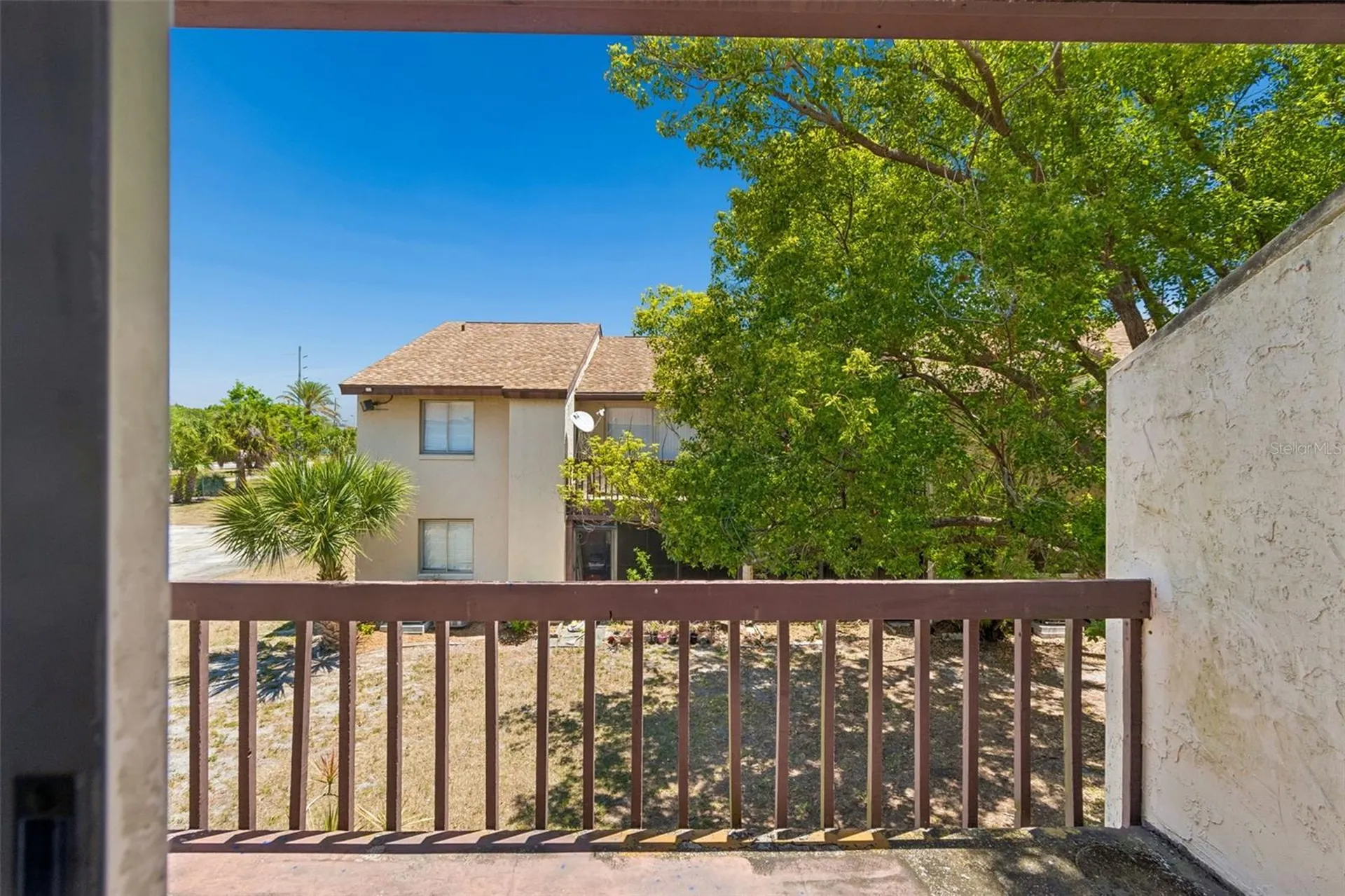 2725 Hidden Lake Boulevard Sarasota FL 34237