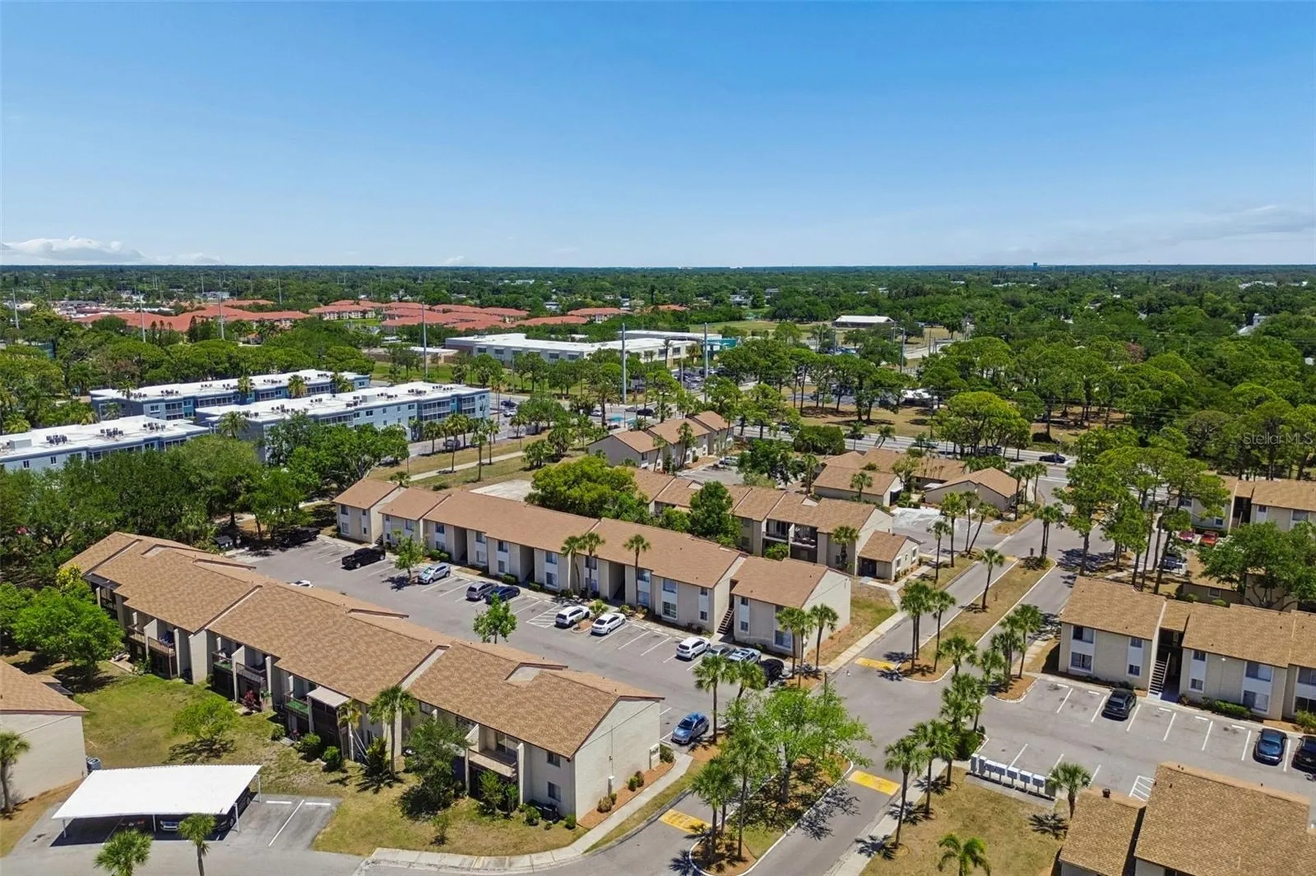 2725 Hidden Lake Boulevard Sarasota FL 34237