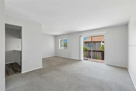 2725 Hidden Lake Boulevard Sarasota FL 34237