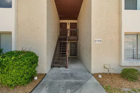 2725 Hidden Lake Boulevard Sarasota FL 34237