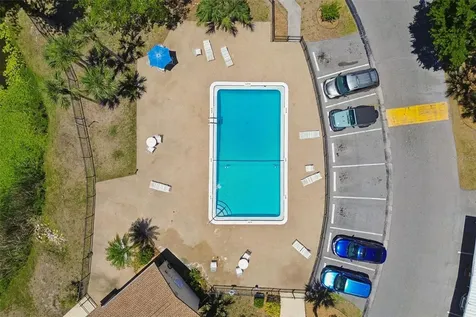 2725 Hidden Lake Boulevard Sarasota FL 34237