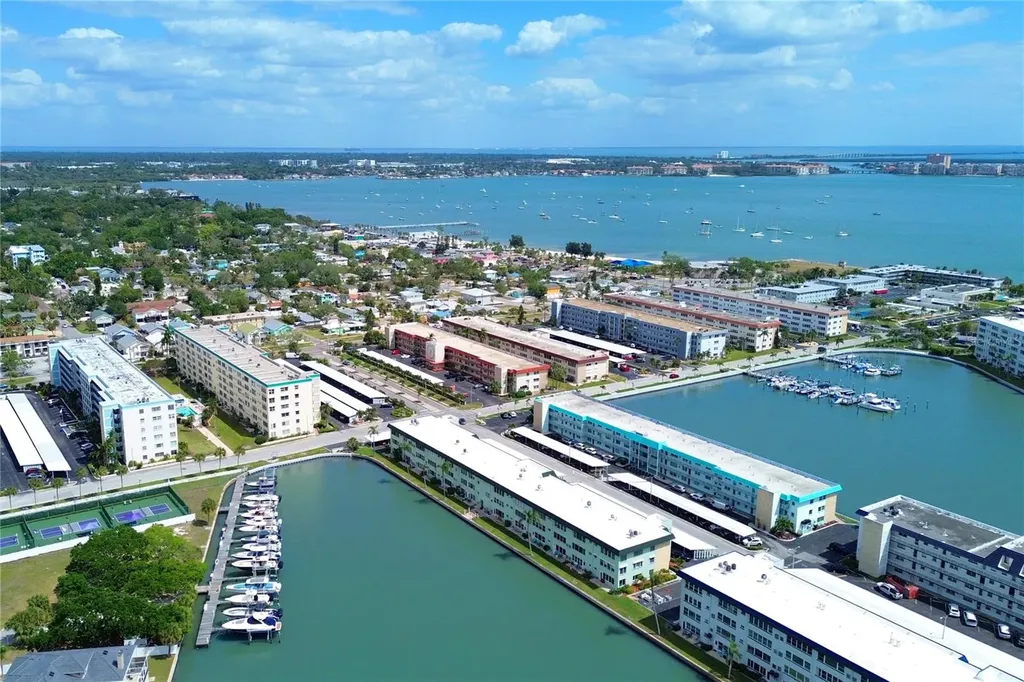 2960 59th Street S Gulfport FL 33707