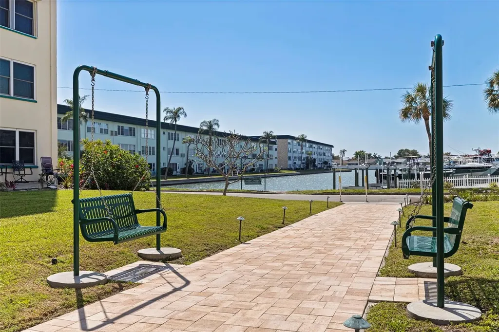 2960 59th Street S Gulfport FL 33707