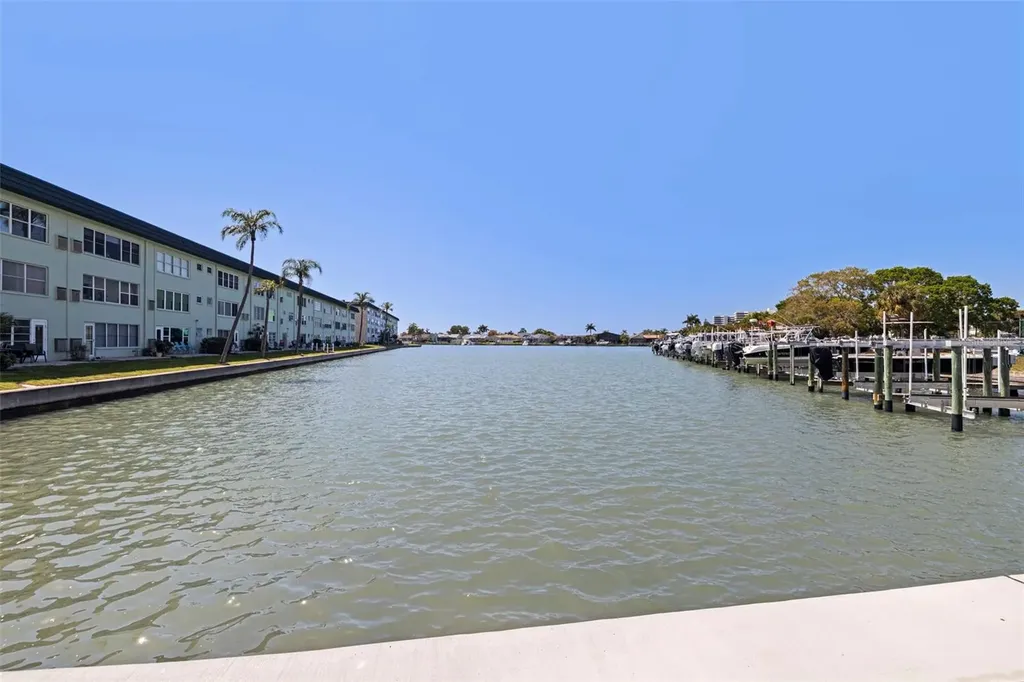 2960 59th Street S Gulfport FL 33707