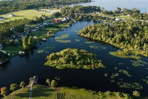 3430 Lake Diane Road Tavares FL 32778