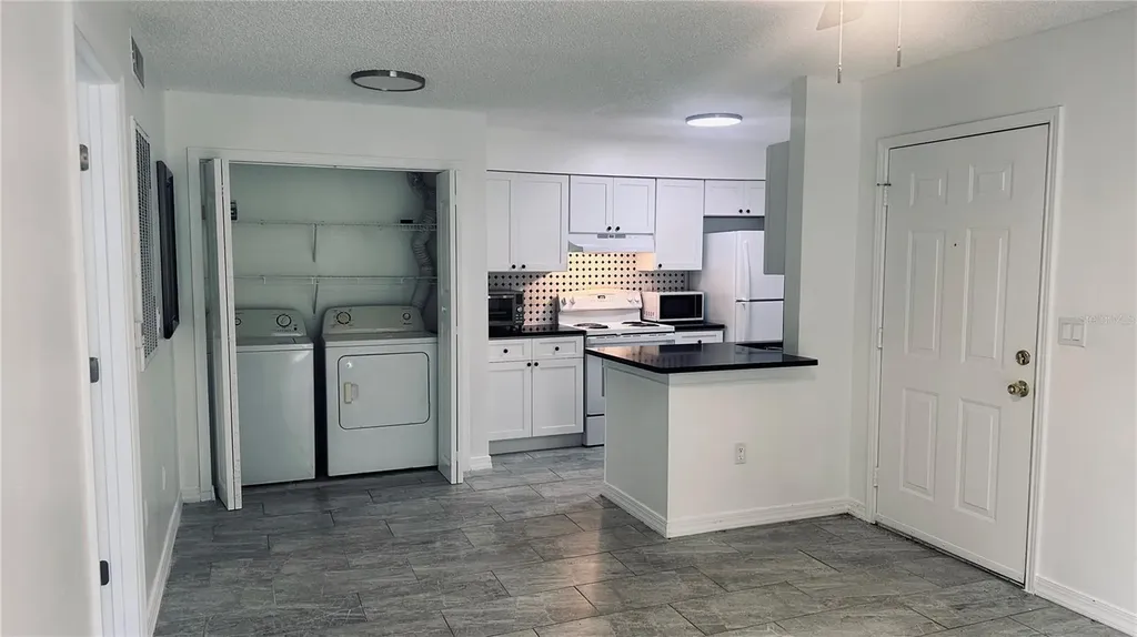709 Secret Harbor Lane Lake Mary FL 32746