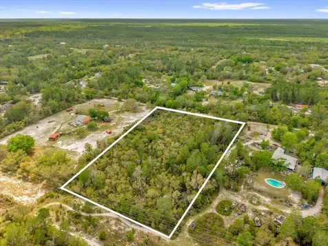 Chestnut Avenue Orange City FL 32763