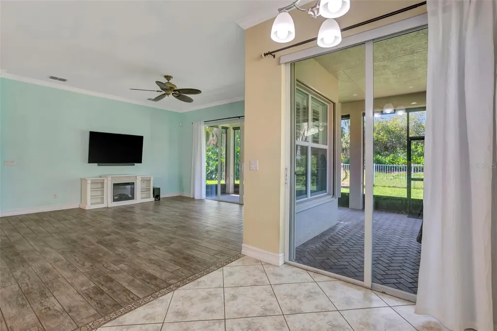 16022 Golden Lakes Drive Wimauma FL 33598