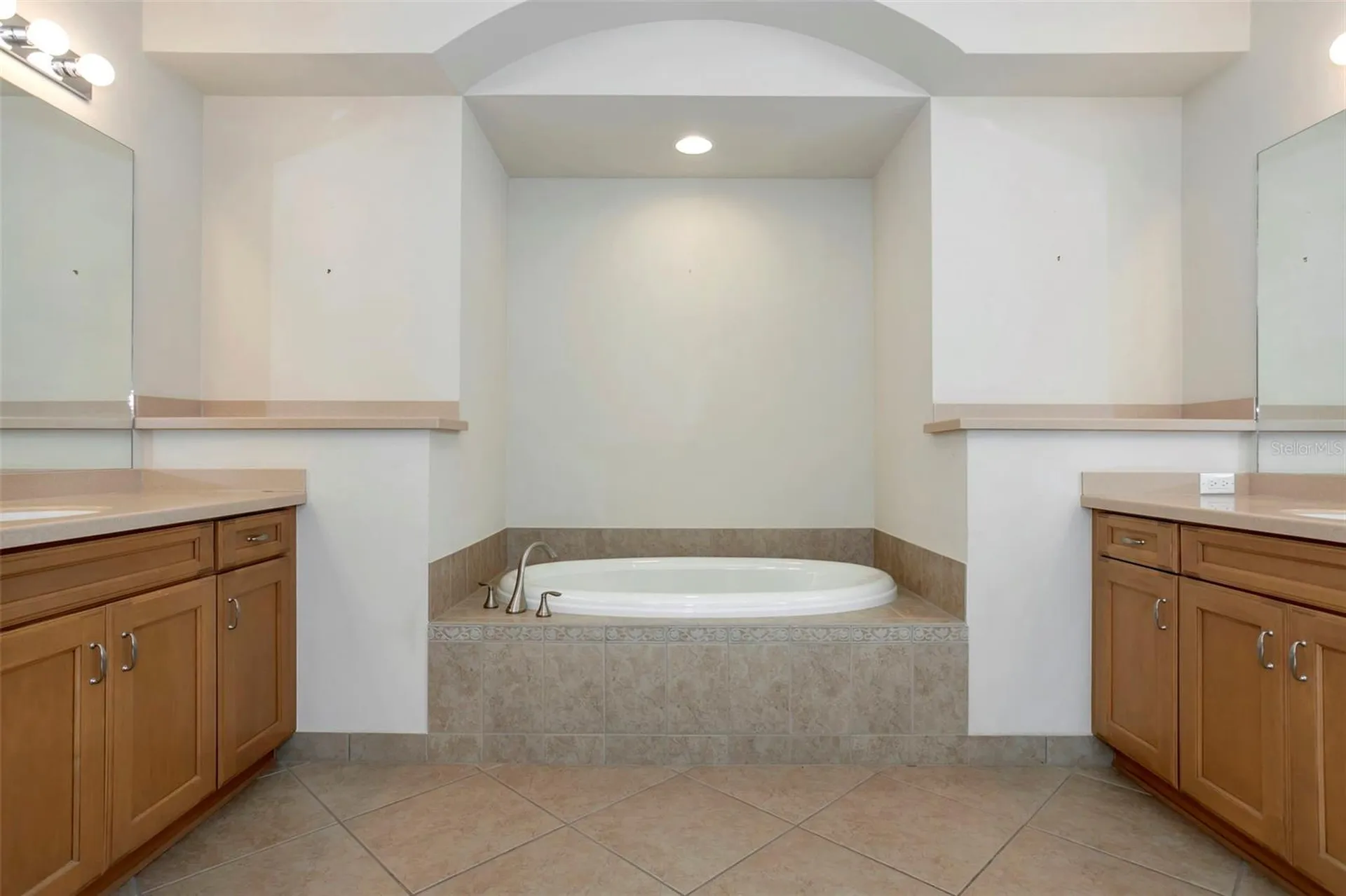 16022 Golden Lakes Drive Wimauma FL 33598