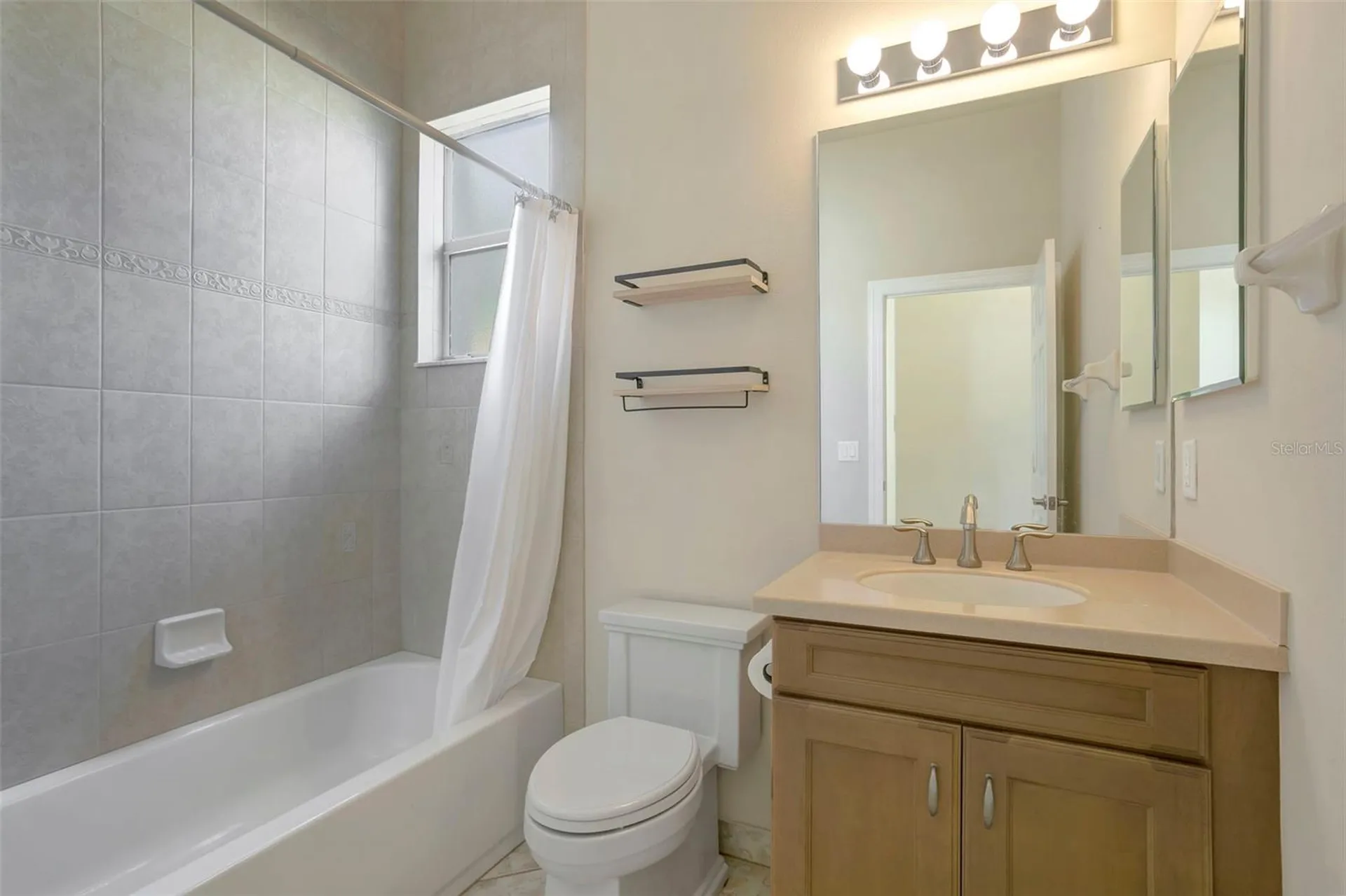 16022 Golden Lakes Drive Wimauma FL 33598