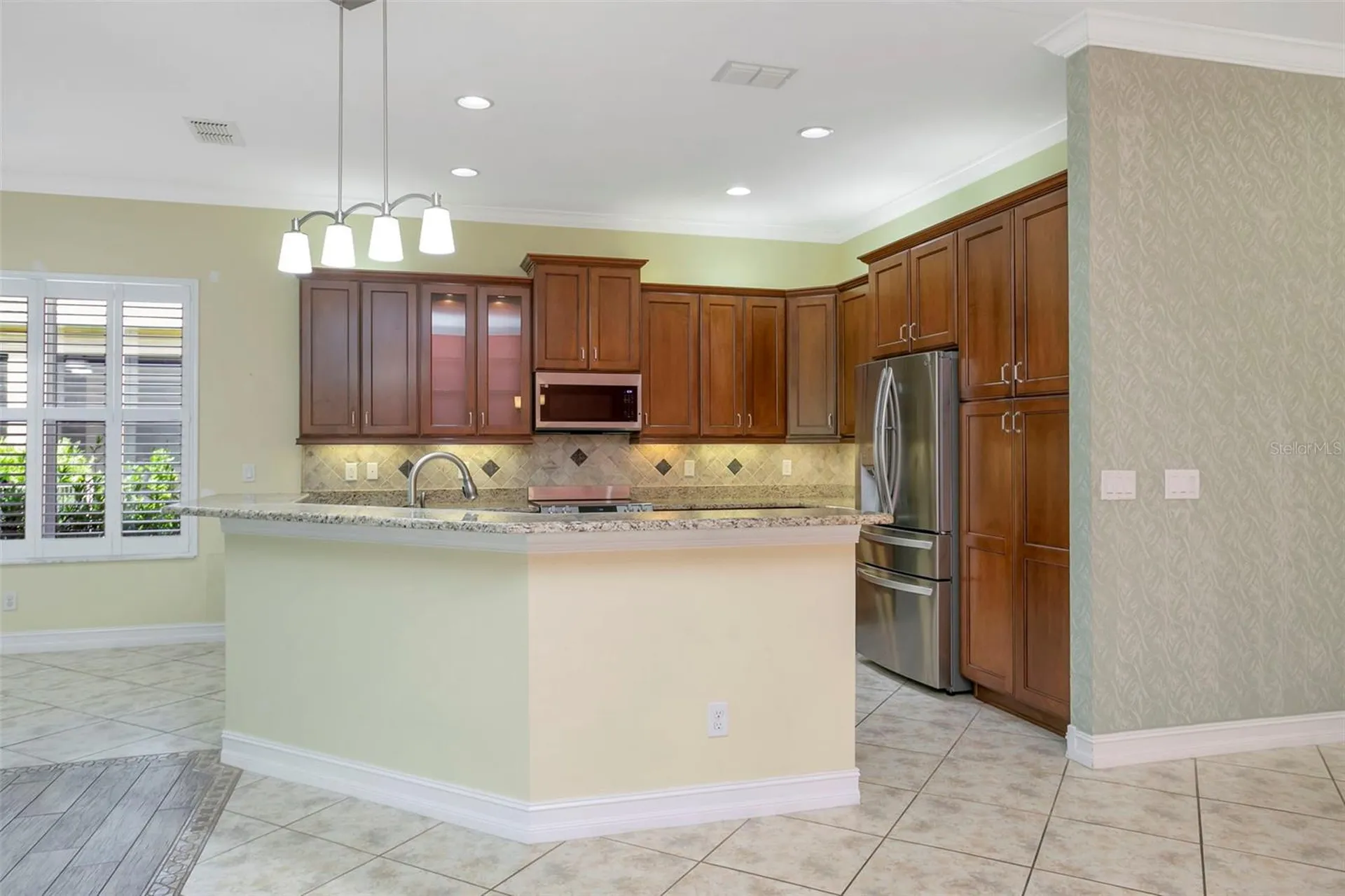 16022 Golden Lakes Drive Wimauma FL 33598