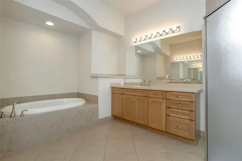 16022 Golden Lakes Drive Wimauma FL 33598