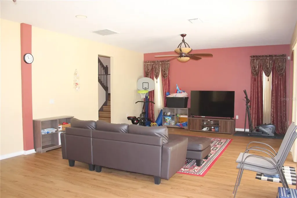2543 Chapala Drive Kissimmee FL 34746