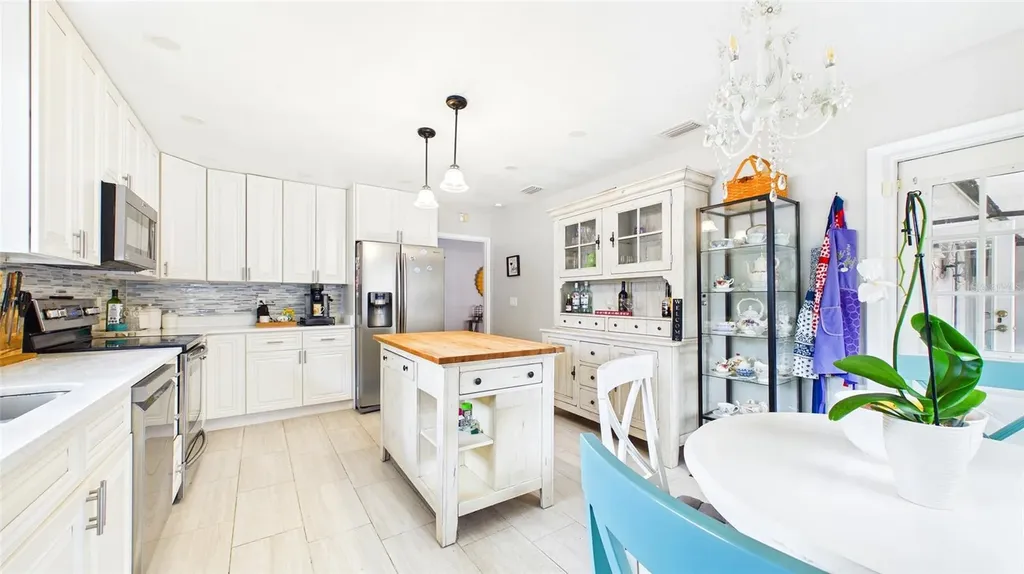 5909 Bitterwood Court Tampa FL 33625