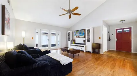 5909 Bitterwood Court Tampa FL 33625