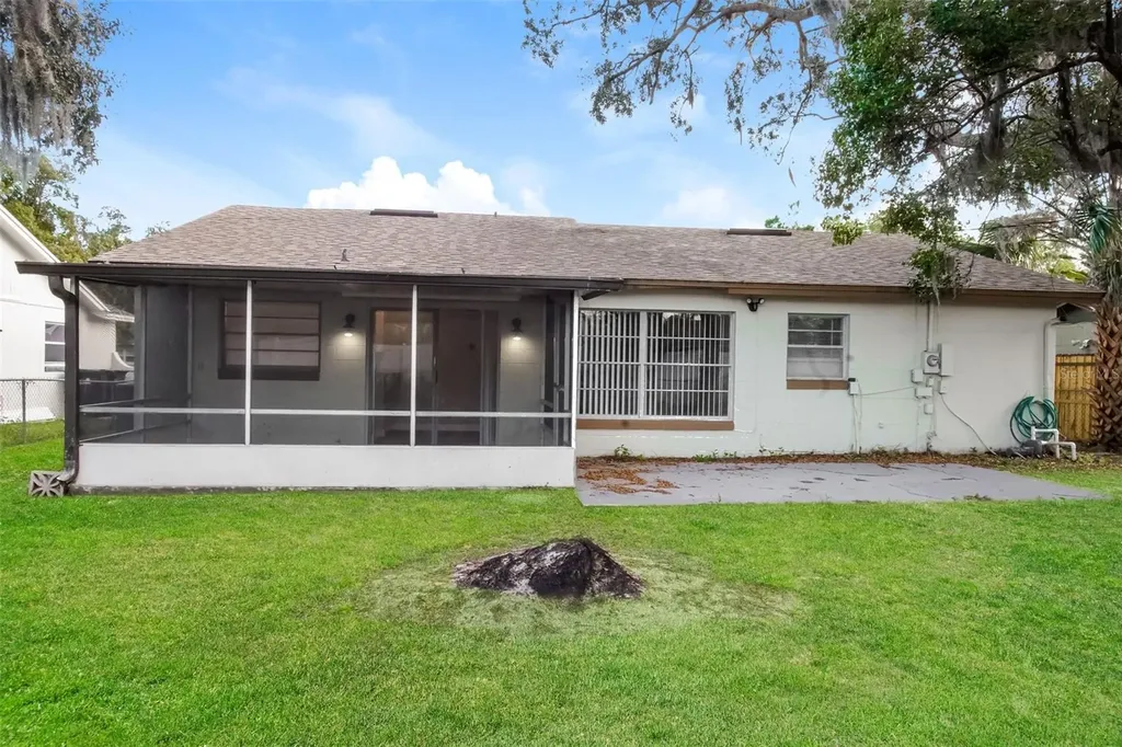 8311 Esperanza Street Orlando FL 32817