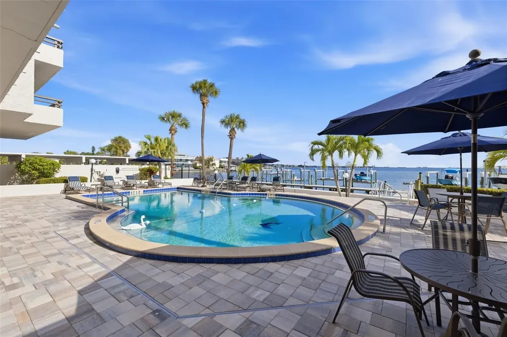 5700 Mariner Street Tampa FL 33609