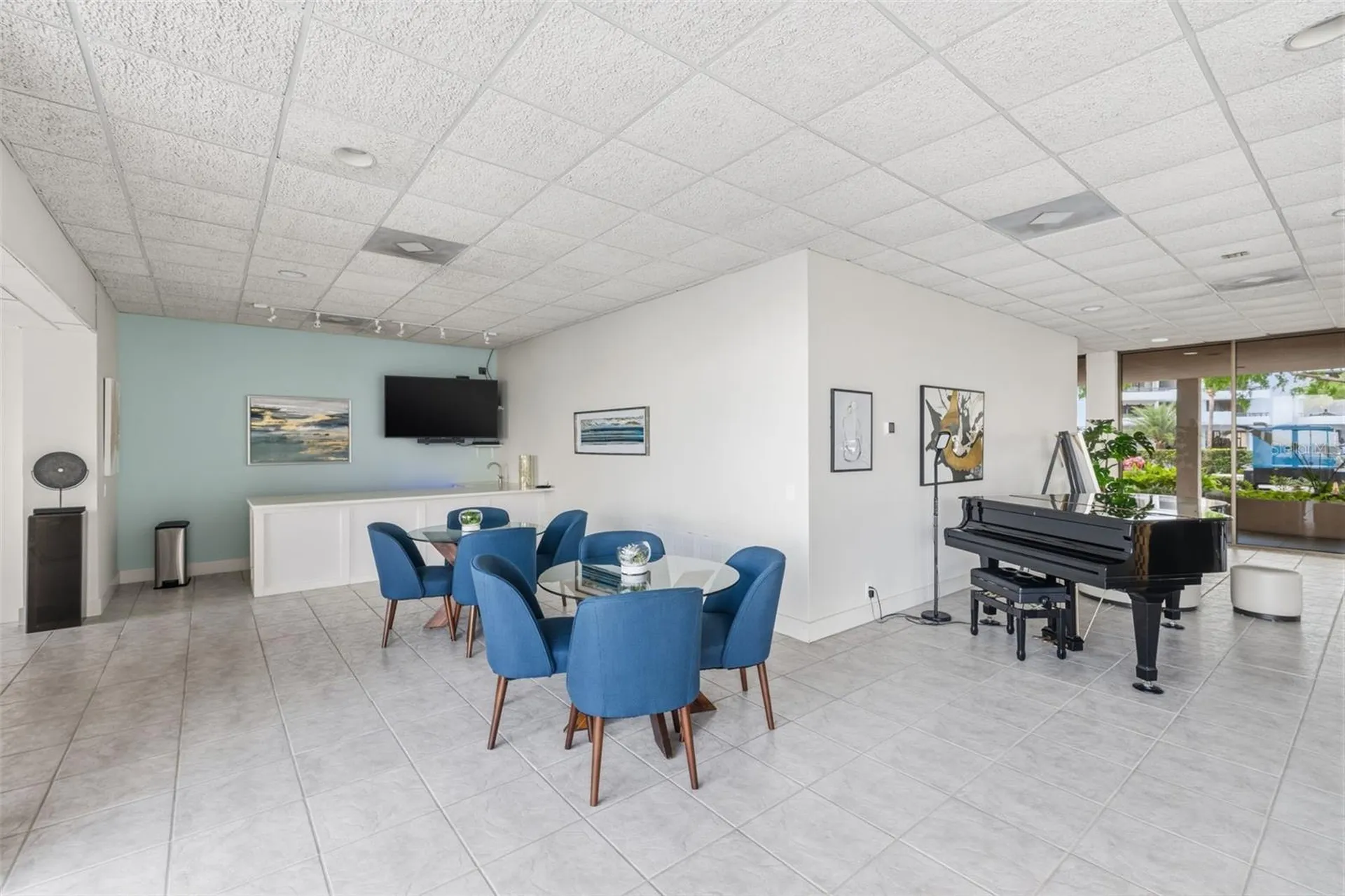 5700 Mariner Street Tampa FL 33609