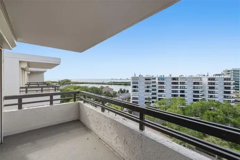 5700 Mariner Street Tampa FL 33609