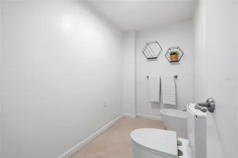 5700 Mariner Street Tampa FL 33609