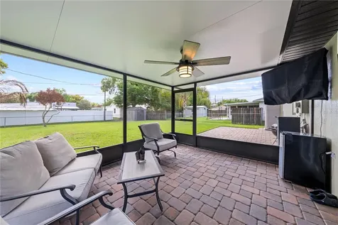325 Minnesota Avenue St Cloud FL 34769