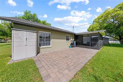325 Minnesota Avenue St Cloud FL 34769